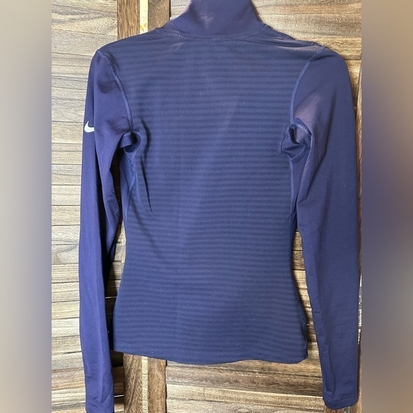 Nike Pro Pullover Shirt Womens Purple 1/4 Zip Pullover Yoga • Running - Picture 7 of 7